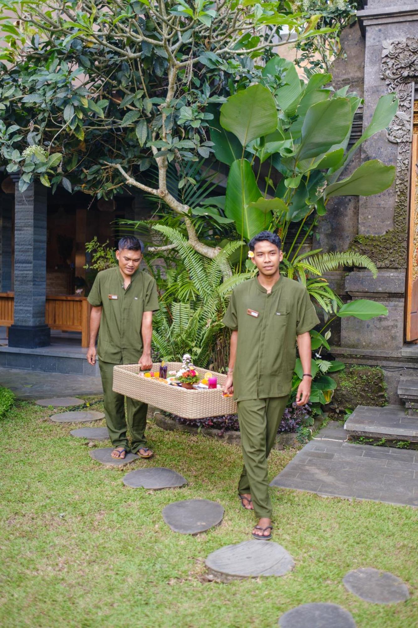 Puri Kobot Hotel Ubud Buitenkant foto