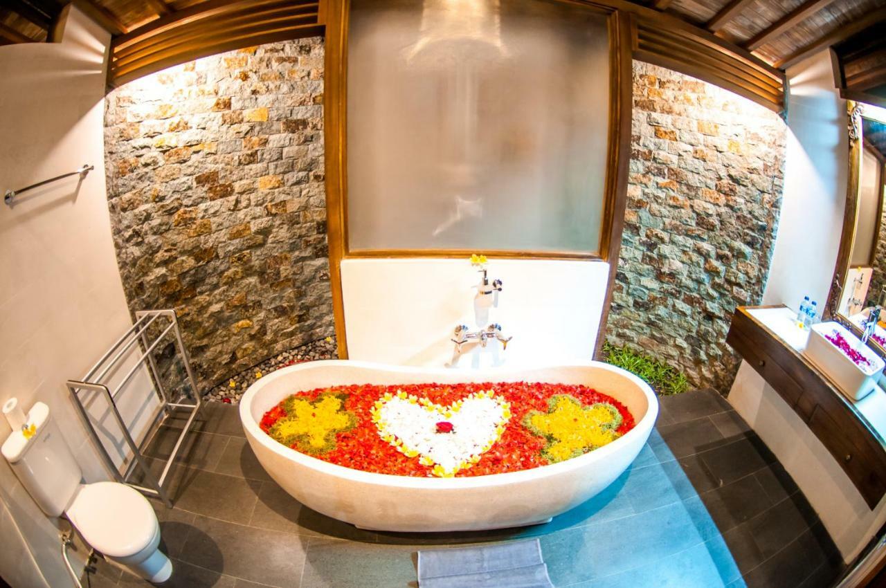Puri Kobot Hotel Ubud Buitenkant foto